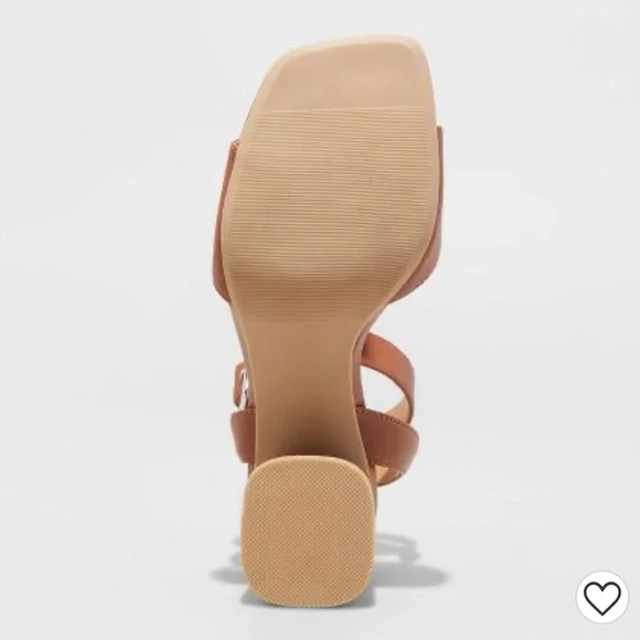 Universal Thread Women’s Lauren chunky heels - Picture 4 of 8